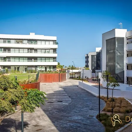 Premium In Higuerón West Málaga