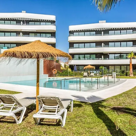 Apartment Premium In Higuerón West