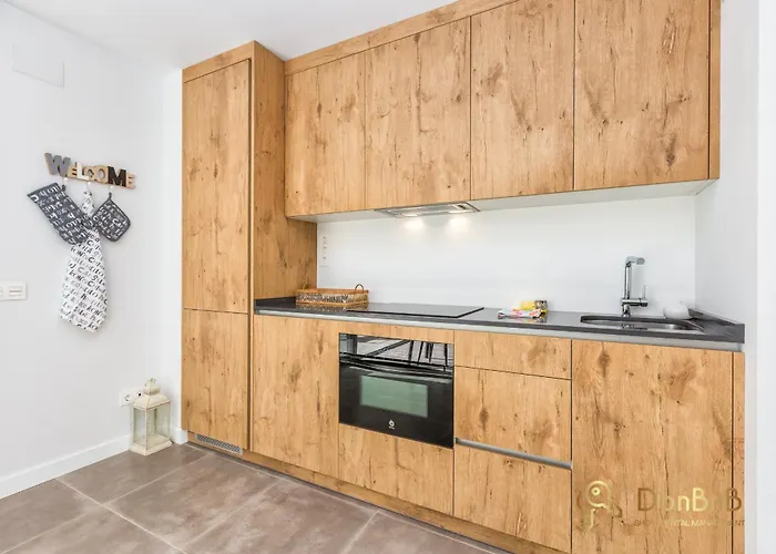 Apartment Premium In Higuerón West